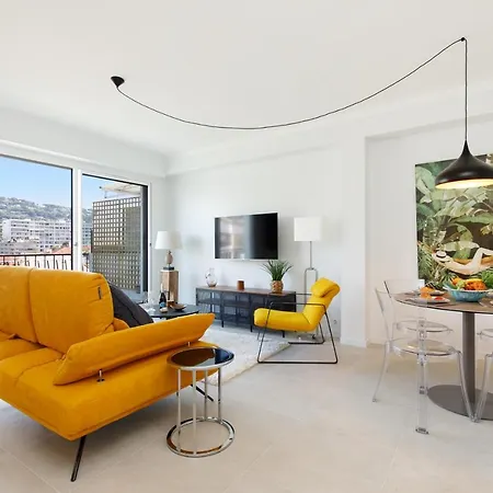 Wam Yourhosthelper * 戛纳